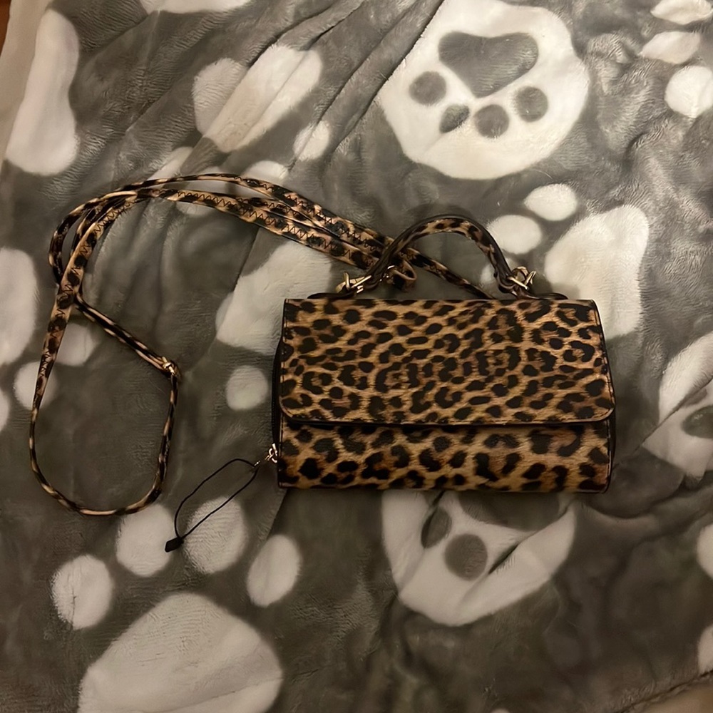 Crossbody purse